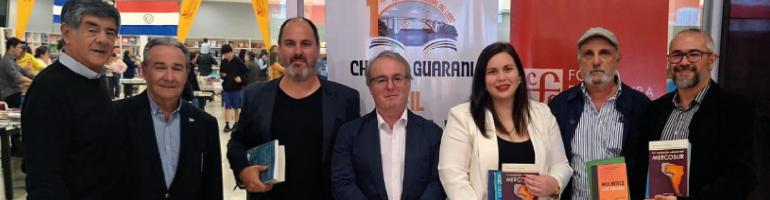 Editorial UNICEN presente en feria internacional de Ciudad del Este